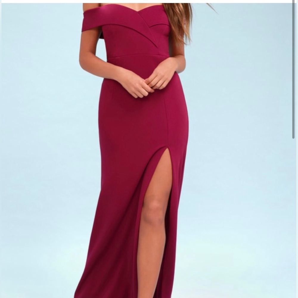 NWOT Lulu’s Song of Love Plum Maxi Dress